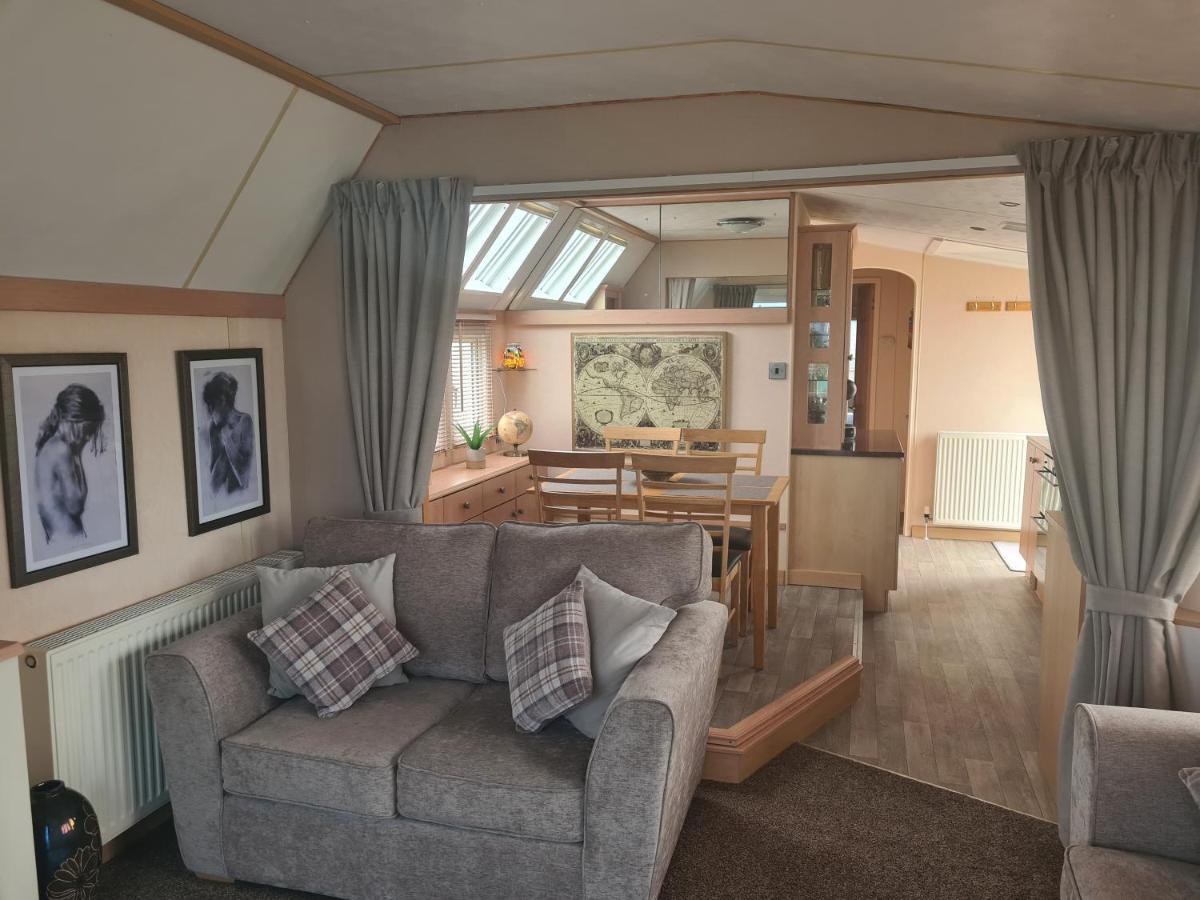 4 Berth The Chase Concept *